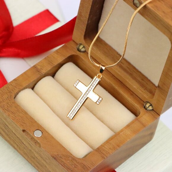 "Elegant Rose Gold Cross Pendant with Crystal Inlay Design, XPPT1269 - Picture 9 of 13